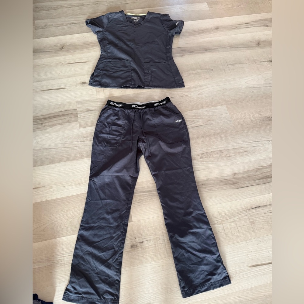 Grey's Anatomy Gray Charcoal Boot Cut Pants Top and Bottoms.
